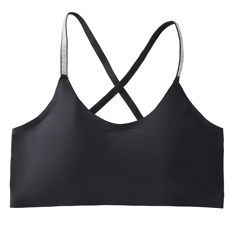 Breathable bra without steel ring